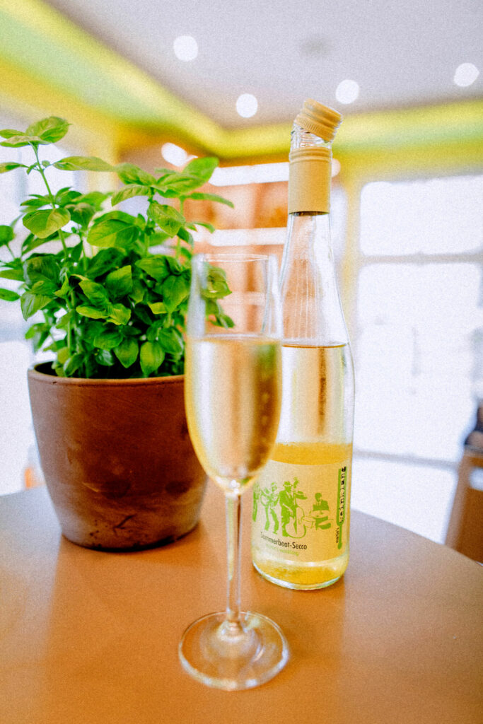 Hier klicken um Bilder anzuzeigen